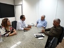 Josias Gomes recebe em audincia lideranas do municpio de Tanha...