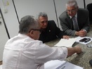 Prefeito de Igua quer pavimentao de ruas e convnio com o Estado para cirurgias eletivas