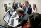 Lauro de Freitas: Governador inaugurou o Centro de Bioimagem do H...